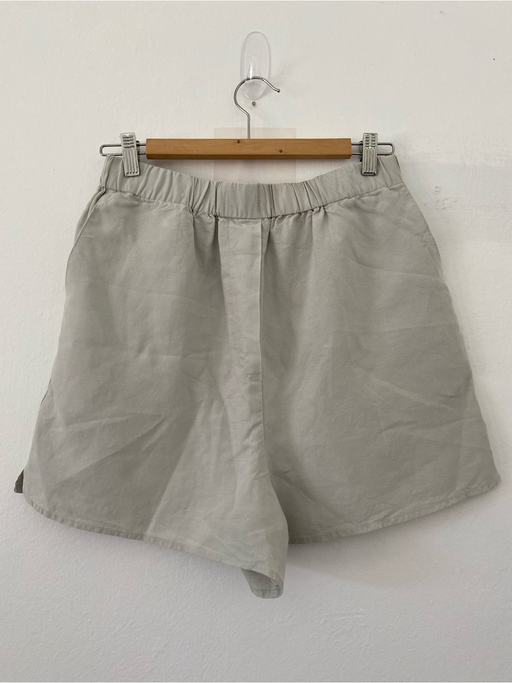 Sophie Rue high waisted Linen blend shorts Size M Travel Vaca Modest